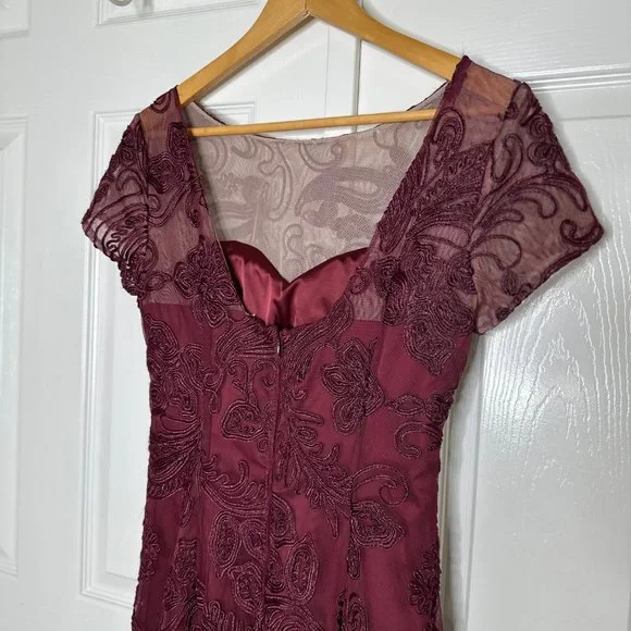 JS Collections Women's Boat Neck Short Sleeve Laced Burgundy  Mermaid Gown - Picture 10 of 16